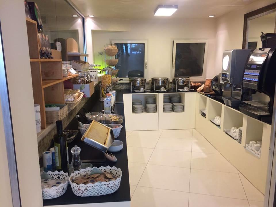 Hotel Lady Mary Μιλάνο Μαριτίμα Εξωτερικό φωτογραφία