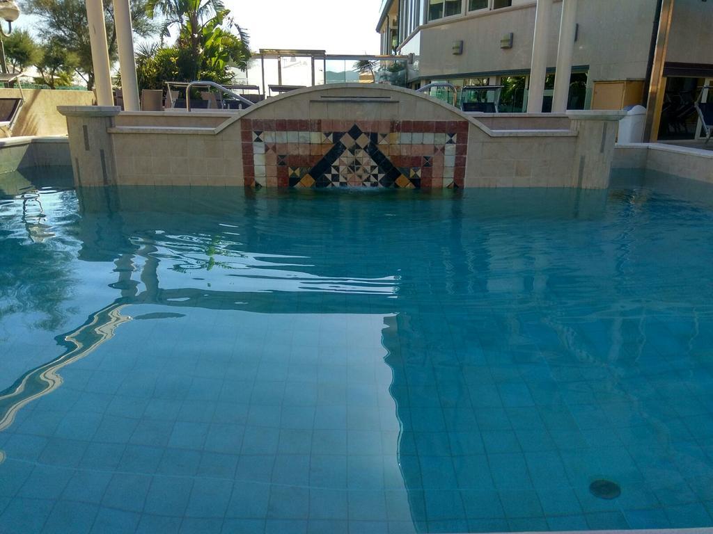 Hotel Lady Mary Μιλάνο Μαριτίμα Εξωτερικό φωτογραφία