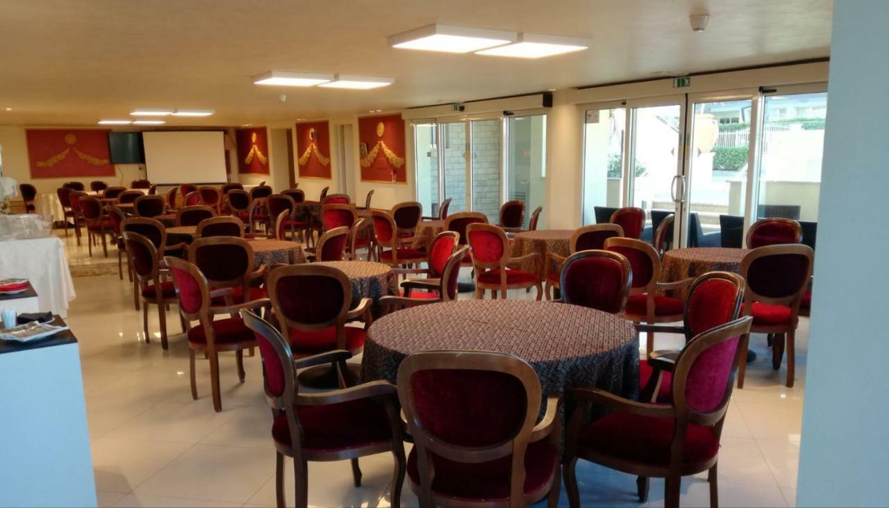 Hotel Lady Mary Μιλάνο Μαριτίμα Εξωτερικό φωτογραφία